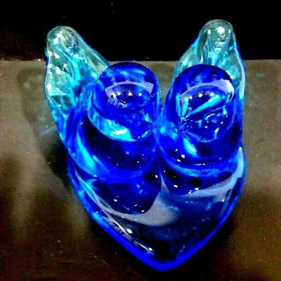 Terra Studio Blue Bird glass paper weigh - Picture 4 of 8